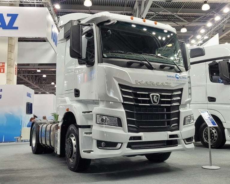 Седельный тягач КАМАЗ 54902-764-49