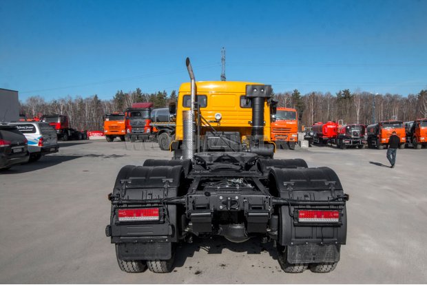 Седельный тягач КАМАЗ 65116-6912-48