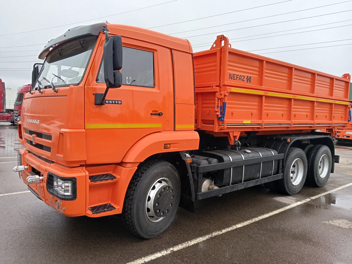 Самосвал КАМАЗ 45143-6012-48