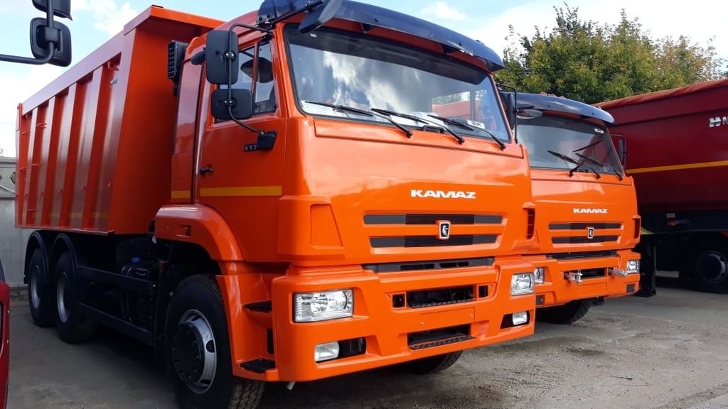 Самосвал КАМАЗ 6520-6024-49