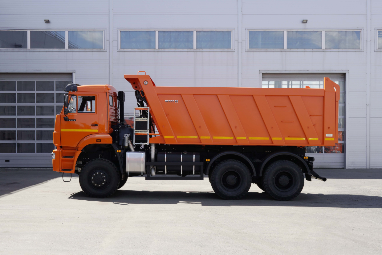 Самосвал КАМАЗ 6522-5026011-53