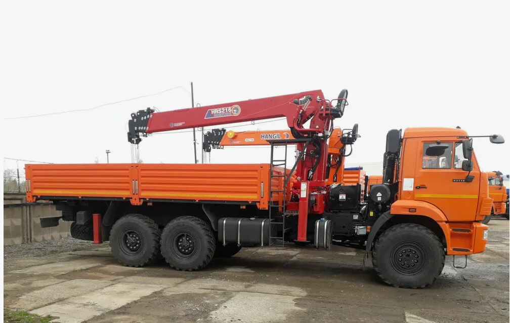 Бортовой КАМАЗ 43118-50 с КМУ HORYONG HRS 216